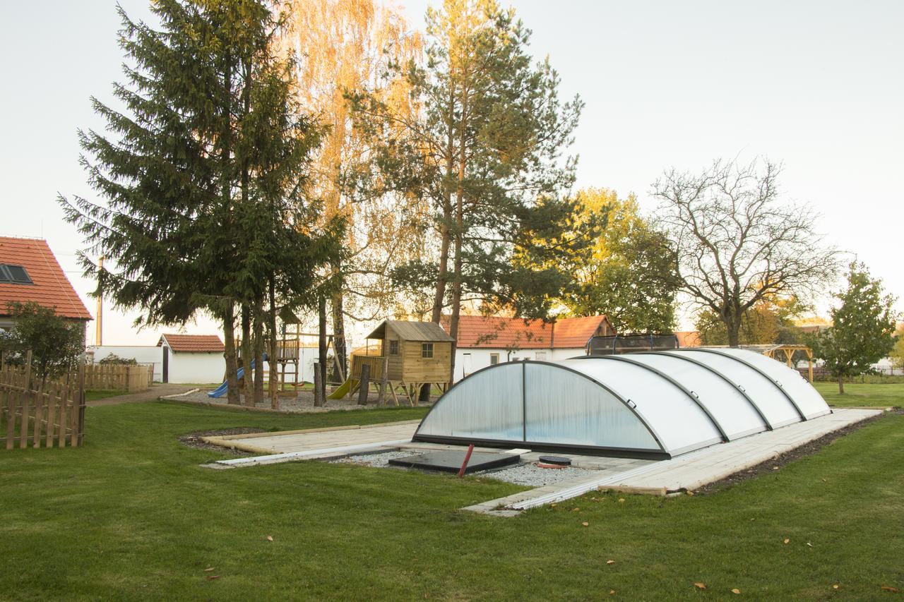 Apartmany Kojakovice - Trebon Jílovice Exteriör bild